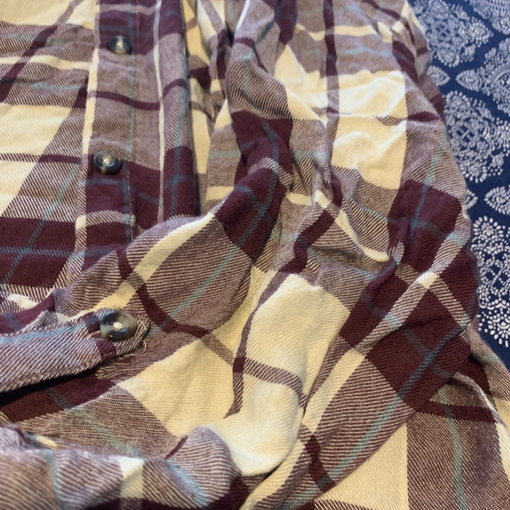 Flannel - Picture 2 of 4